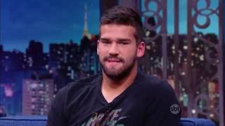 Alisson Becker intervista al nuovo portiere della Roma [upl. by Leanna]