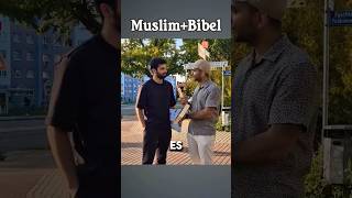 Ich gebe einem Muslim die Bibel ⛪️🕌 deutschland christian muslim culture menschen migration [upl. by Lilaj]