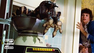 Gremlins  Chaos In The Kitchen  ClipZone Horrorscapes [upl. by Eesak]