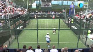 Partido completo de padel Final PPT Barcelona 2011 [upl. by Ronyar]