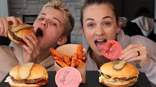 TRIPLE OS MUKBANG  BURGER amp SWEET POTATO FRIES  SALEM MANDOLINS HIS THUMB [upl. by Norse]