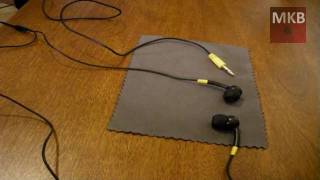 Reviewed iFrogz Earpollution D33 Noise Isolating Earbuds HD [upl. by Ong]