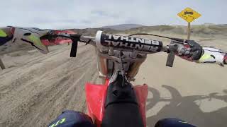 2001 Honda CR250R 2 Stroke desert trails  part 2 raw [upl. by Zetra]