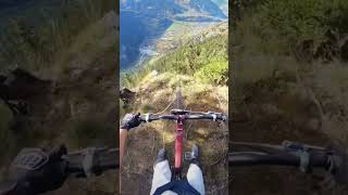 Vértigo exposición extrema bike mtb downhill canyon spectral mountainbiking mountainbike [upl. by Lillywhite635]