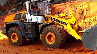 SPECIAL RC TRUCK amp CONSTRUCTION EQUIPMENT I HEAVY HAULAGE CRASH I TPE I ScaleART [upl. by Eira]