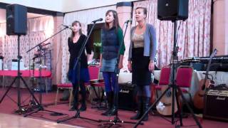 Unst Boat Song Lennox Family Folk Festival Dunfermline Fife Scotland [upl. by Velleman768]