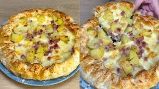 Torta salata di pasta sfoglia con patate speck e provola la ricetta per una cena facile e saporita [upl. by Roose582]