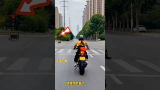 Short height girl riding a bike 😱🤯 shorts shortsfeed viralvideo viralshorts [upl. by Nipahc]