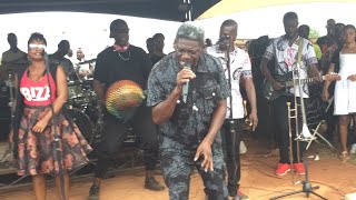 AGYA KOO  PERFORMS ABEBEREM HITZ SONG AT TARKWA DOMPIM 💔🔥🔥🔥 [upl. by Saiasi]