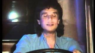 ROBERTO CARLOS VIDEO CLIPCAMIONERO1984 [upl. by Nirehs255]