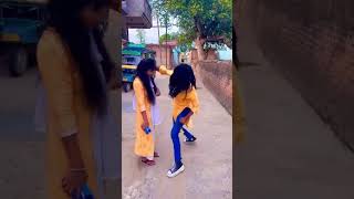 Yah ladkiyan uthega kyacomedy comedy comedy comedy वायरलsong [upl. by Akirehs]