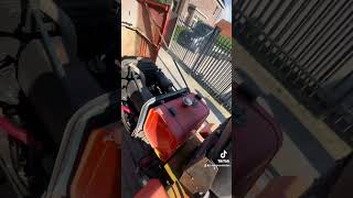 kubota e2000f lawnmower  zitmaaier  aufsithmaher [upl. by Eenar]