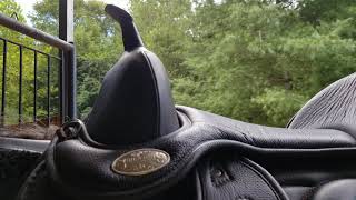 Hilason Synthetic Treeless western saddle review [upl. by Acirem362]