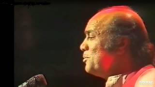 Mehdi Hassan LiveZindagi Mein Tu Sabhi [upl. by Kenaz]