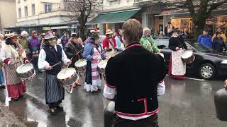 Ubersitz 2017 Trychelzug Willigen und Unterbach am Ubersitz ds Mondrischt [upl. by Saihttam44]