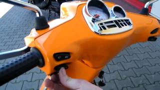 Vespa S 50 2T 2010 Roller Orange Taomina 938A [upl. by Petra]