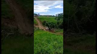 Epic crash land cruiser 😰lc200 toyota offroad 4x4 rustiqueo monteo 4x4life [upl. by Kepner]