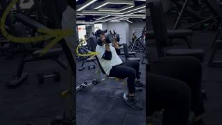 What is the correct form of shoulder dumbbell press shots shortsvideo fitnessmotivation explore [upl. by Perot235]