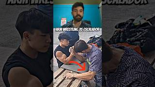 Arm wrestling vs Escalador increíble match 🤯 [upl. by Pallaten]