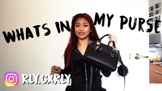 WHATS IN MY PURSE  Carly Sarah [upl. by Ddene]