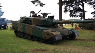 Type90 MBT Hydropneumatic Suspension Demonstration [upl. by Ahseekat]