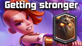 Boosting Lavaloon with Evolution Valkyrie  Clash Royale [upl. by Ermey]