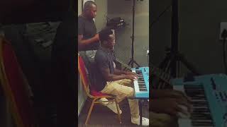 Hallelujah cover by minister Mahendere sydekeys seemusicpiano subcribemychannel gospelmusic [upl. by Ayote]