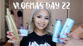 VLOGMAS DAY 22 MY BLONDE HAIR ROUTINE BLEACH DAY [upl. by Nerred]