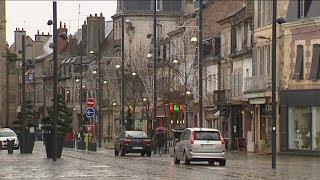 Moulins et Issoire deux exemples pour lutter contre la désertification des centresvilles [upl. by Zetnom]