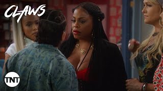 Claws Desna and Quiet Ann square off in Claws season 4 premiere  Season 4 Episode 1 CLIP  TNT [upl. by Leandro892]