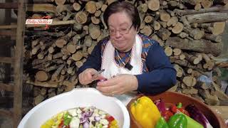 Ricetta giardiniera sottolio il piatto più colorato della cucina siciliana preparato da Iolanda [upl. by Nitsirc]