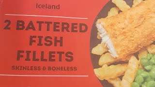 £1  ICELAND 2 FISH FILLETS REVIEW SIOBHANs LIFE [upl. by Icyak754]