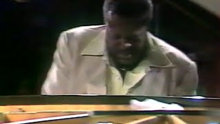 Heres That Rainy Day  Oscar Peterson with NHØP 1979 [upl. by Nohsid]