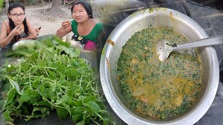 Chickweed and Chicken Cooking [upl. by Aneeram817]