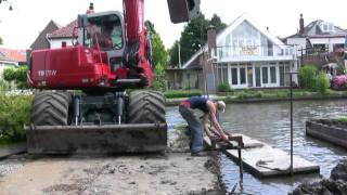 Waterwerken steigers bruggen beschoeiing [upl. by Annahpos]