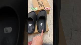 FAKE Yeezy Slides scam fake yeezy sneakers [upl. by Noonan]