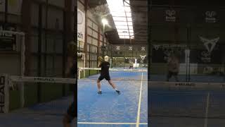 La petite fourberie 😜 padel padeltraining padeladdict match [upl. by Darci]