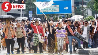 Keretapi Sarong 2024 brightens up Malaysia Day celebration [upl. by Bili764]