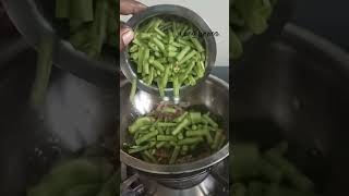 Payar Mezhukkupuratti  Long Beans stir fry shortvideo keralastyle stirfry longbean cooking [upl. by Artenak538]