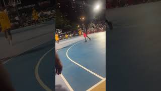 DYCKMAN PARK basketball player parks park yellow dyckman game fun nyc [upl. by Nnylireg243]