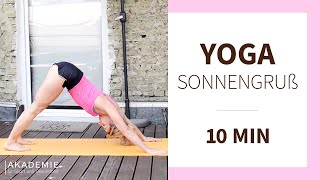 10 Min Yoga Sonnengruß für Anfänger Anleitung amp Abfolge [upl. by Awahsoj]