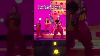 🇪🇸 Spains first rehearsal on Junior Eurovision 2024 Chloe DelaRosa  Como la Lola [upl. by Leamse]