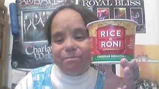 WHAT I HAD FOR LUNCH Rice Roni cheddar broccoli [upl. by Meelas]