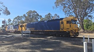 7902V PN up quotMildura Fruitflyerquot G525BL30G539 MerbeinMelbourne 1010 221124 Elmhurst VIC [upl. by Retrop]