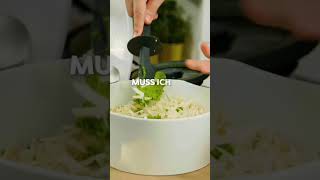 Perfekte Gemüsepuffer LOW CARBPuffer aus Sellerie mit leckeren Guacamole thermomix [upl. by Enileda]