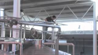 Video de prevención de riesgos laborales en las bodegas andaluzas [upl. by Annoya]