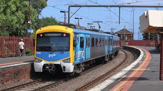 Metro Trains Melbourne Trains at Brighton Beach [upl. by Mckenzie]