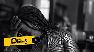 Linah  Kosa Sina Official Music Vide0 [upl. by Lerrehs]