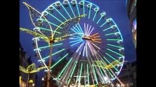 Riesenrad quotSternschnuppenRadquot  Göbel  Wiesbadener Weihnachtsmarkt 2014 Lichterspiele [upl. by Redmond]