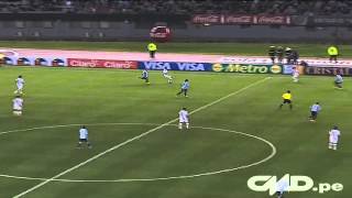 El golazo de Claudio Pizarro a Argentina [upl. by Naux907]